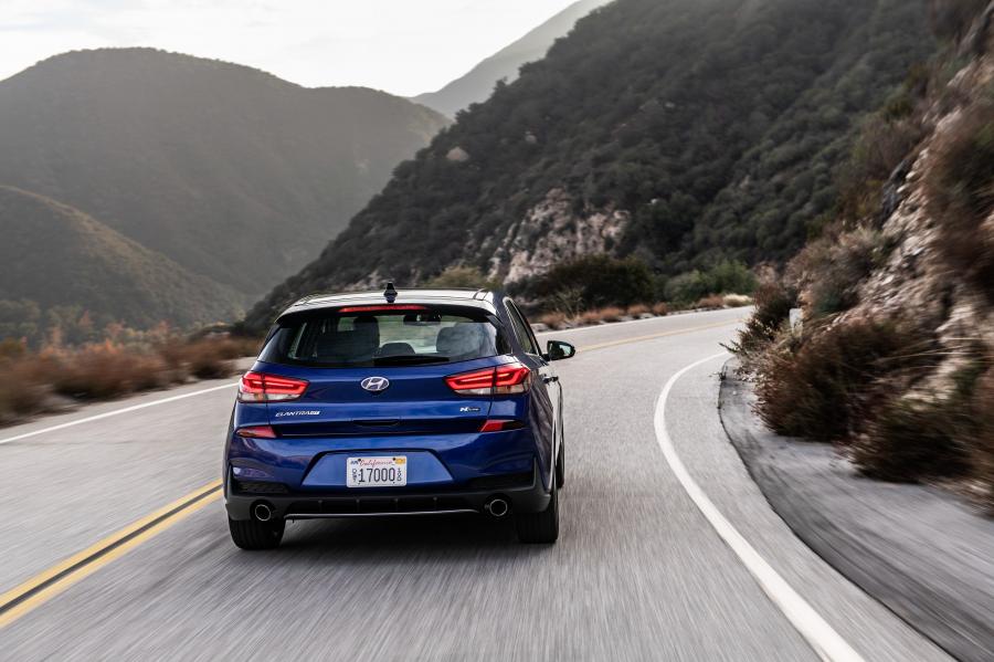  Hyundai Elantra GT N Line (PD) 2019 года  (фото 7 из 40)